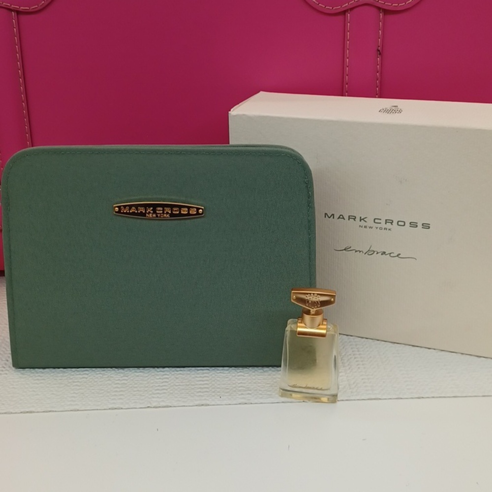 Mark Cross Embrace Collection - Picture 8 of 12